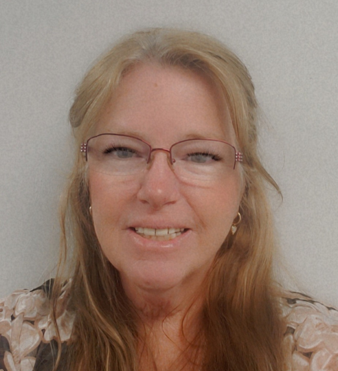 Faculty Member Hope Seay